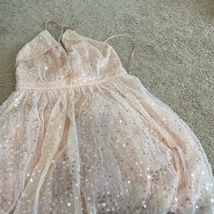 Backless lined sparkle dress in blush